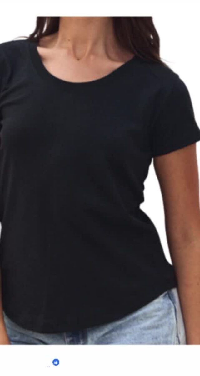Remera de mujer negra